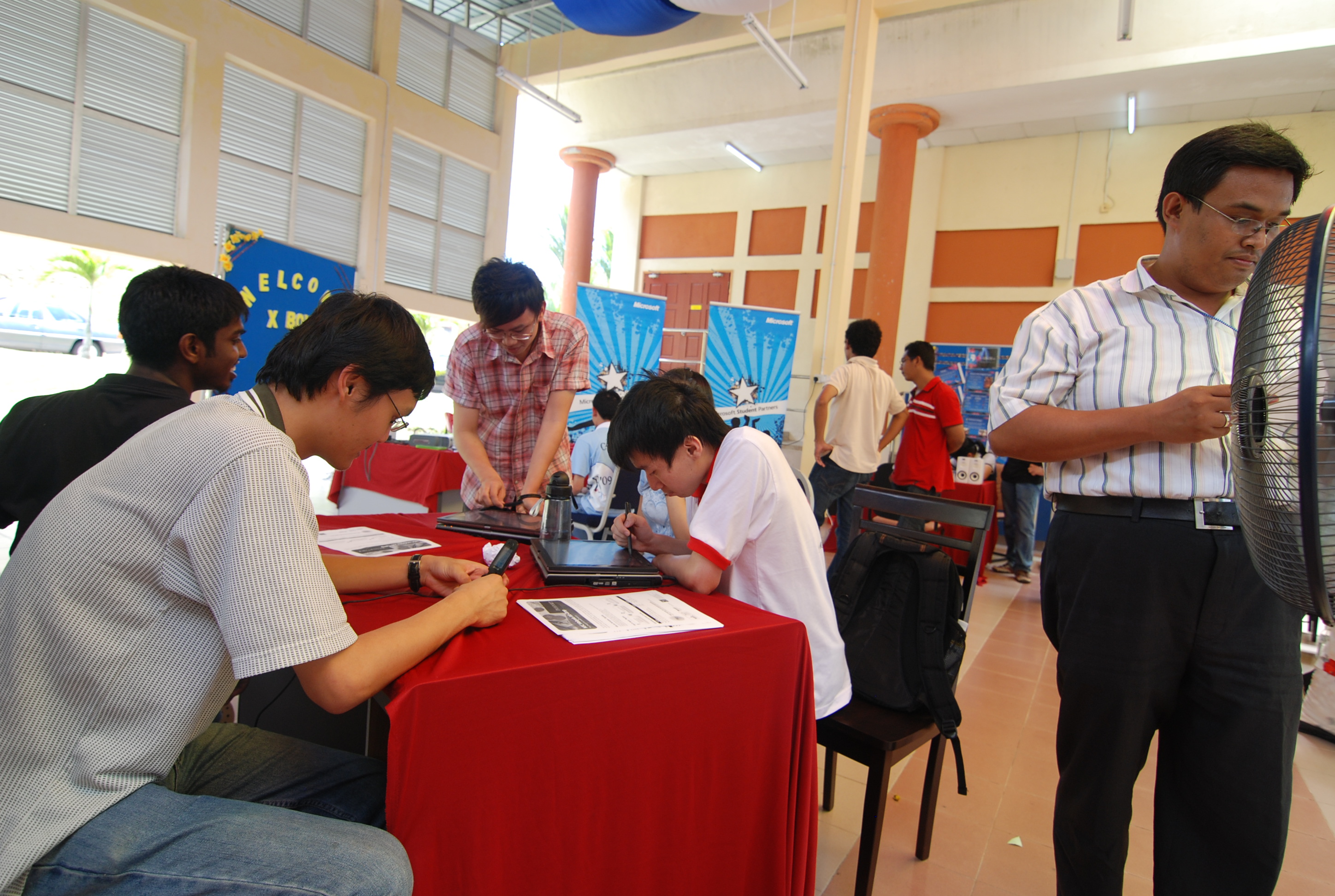 Sehari Bersama Microsoft 007